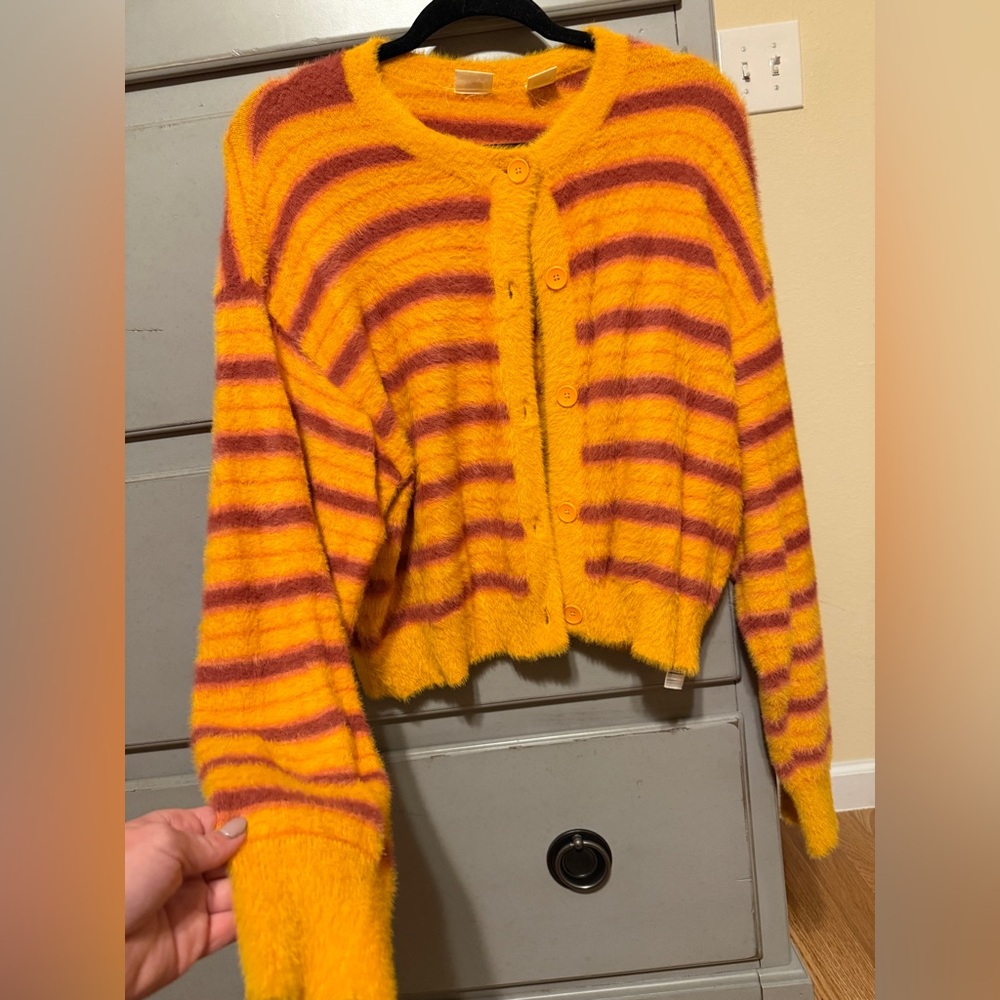 Levi’s Cat Cardigan Sweater
